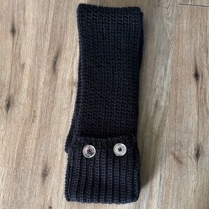Michael Kors Black Ribbed Knit Scarf with Silver Buttons. Extra Long Thick Scarf